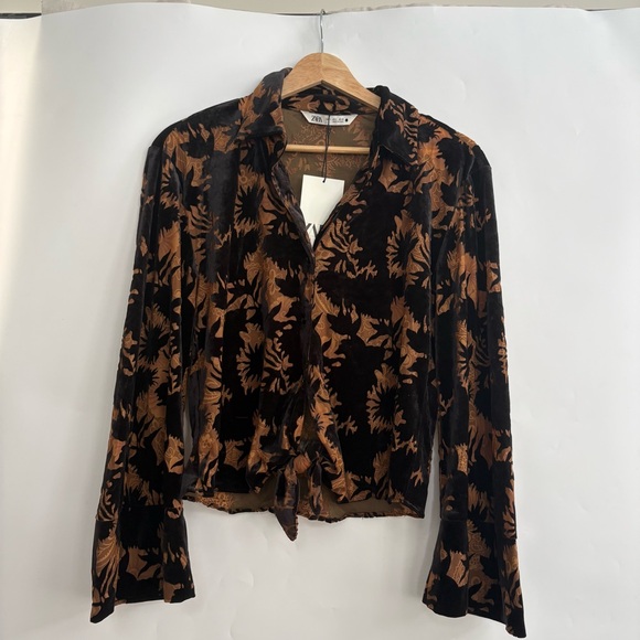 NWT Zara Semi Sheer Velvet Wrap Button Up Top - Picture 2 of 7